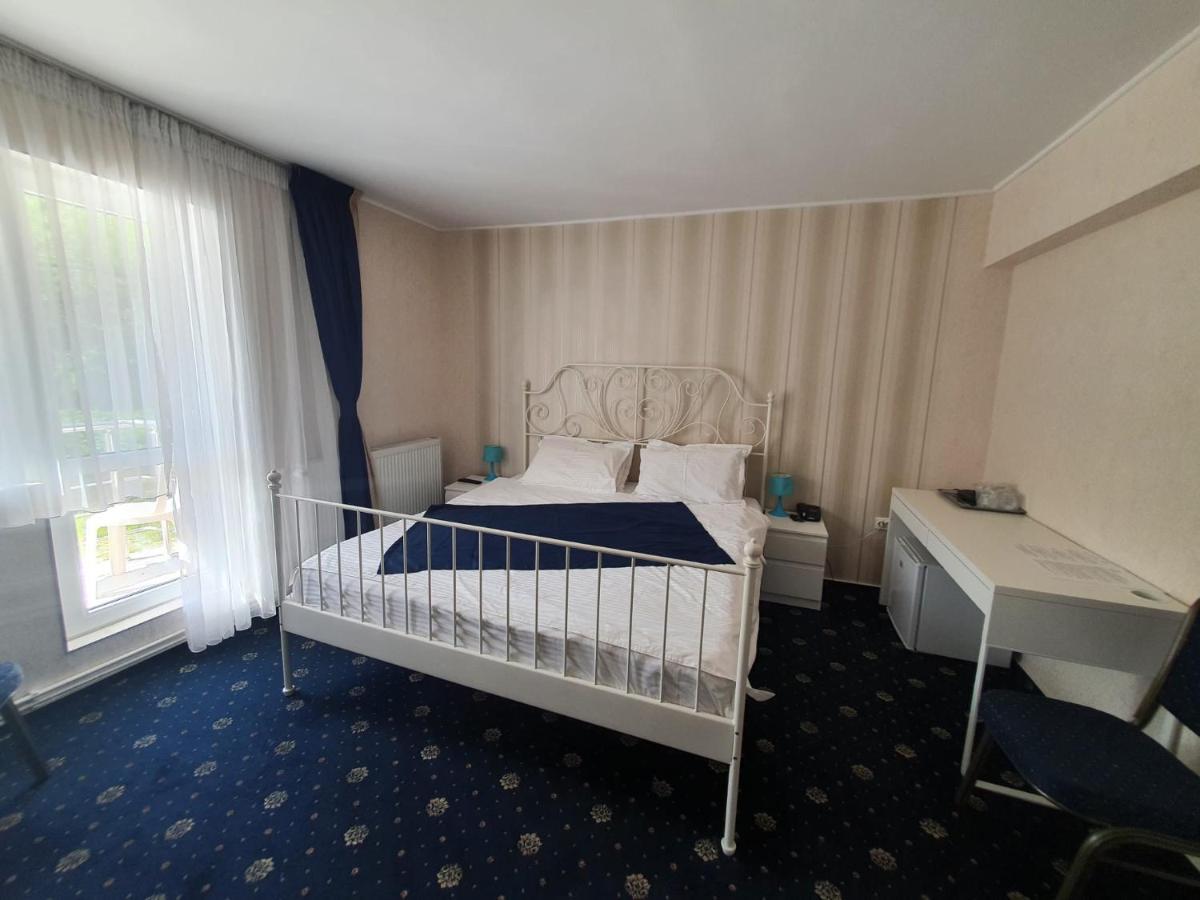 Hotel Green Palace Sinaia Dış mekan fotoğraf
