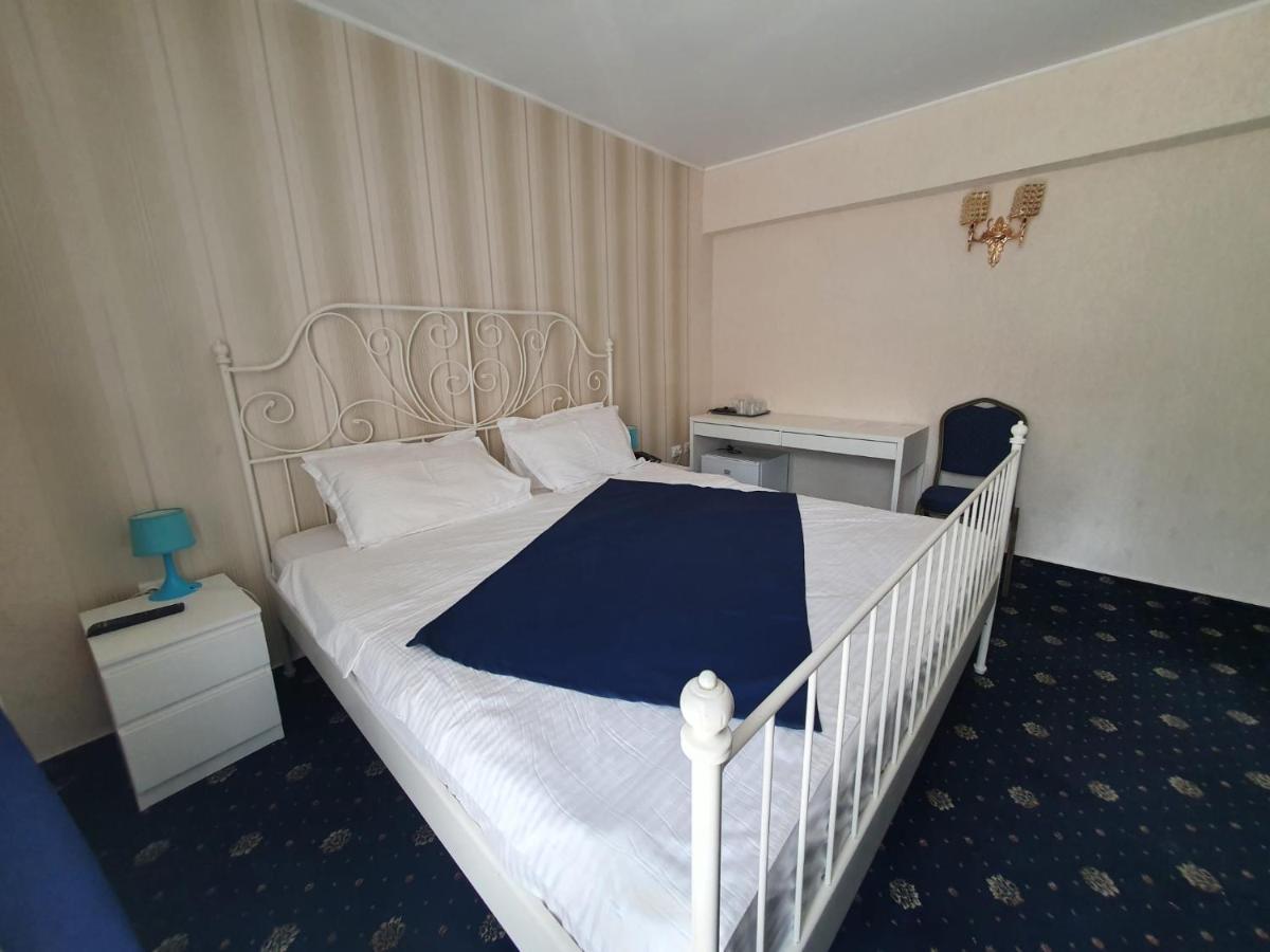 Hotel Green Palace Sinaia Dış mekan fotoğraf