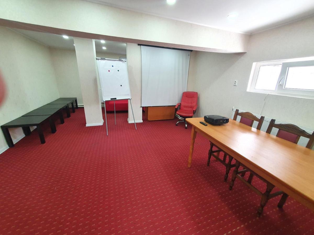 Hotel Green Palace Sinaia Dış mekan fotoğraf